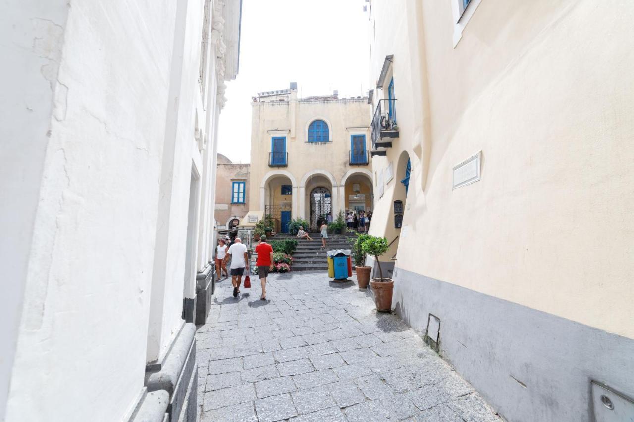 Qasar Luxury Suite - In Capri'S Piazzetta Exteriér fotografie