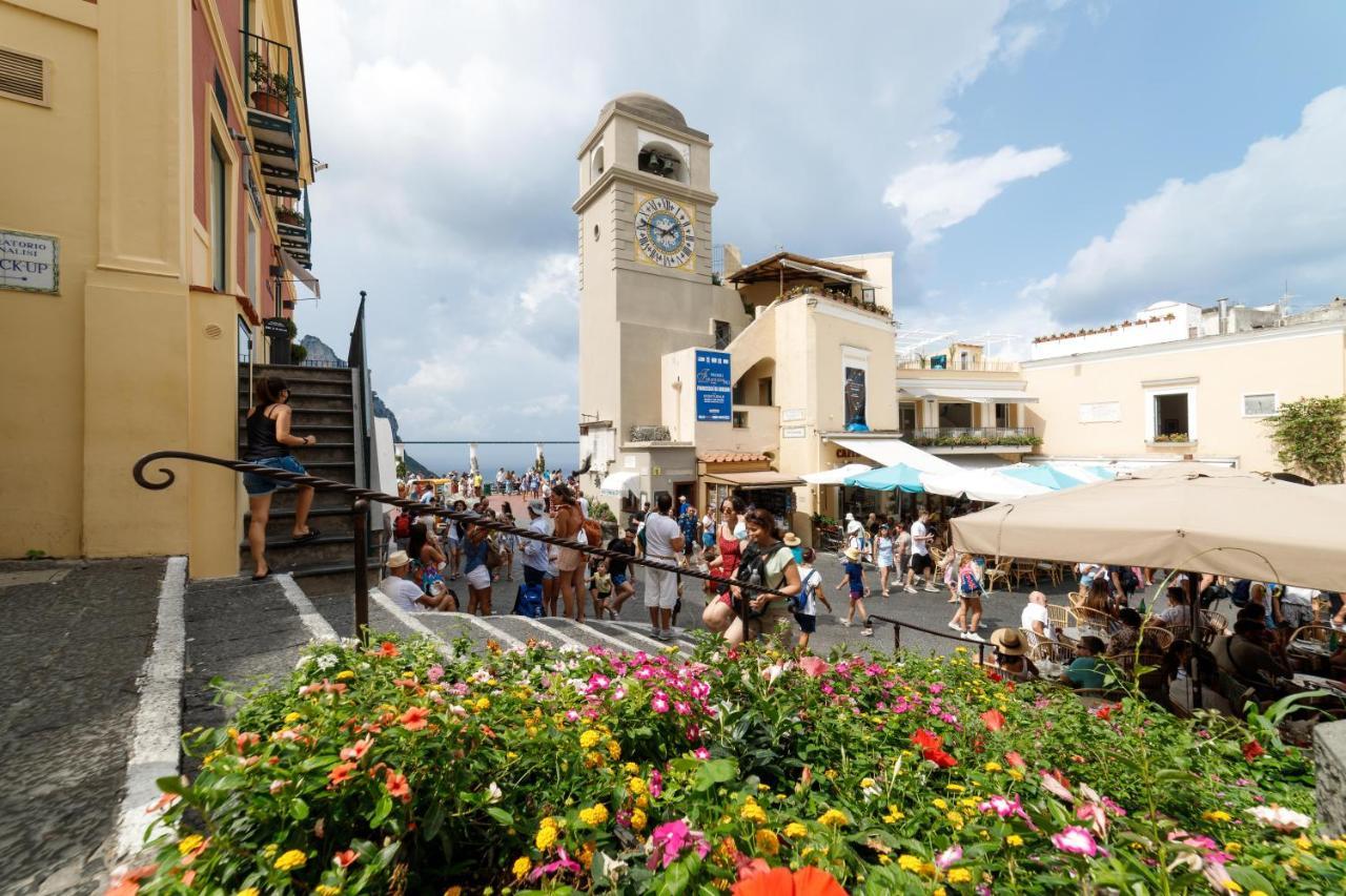Qasar Luxury Suite - In Capri'S Piazzetta Exteriér fotografie